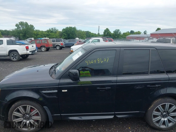 2013 Land Rover Range Rover Sport SC with VIN SALSH2E44DA801337, listed as a IAAI auction lot 42648671 with 89,116 mi miles and . Bid and sale history available at DreamBid. Image 14.