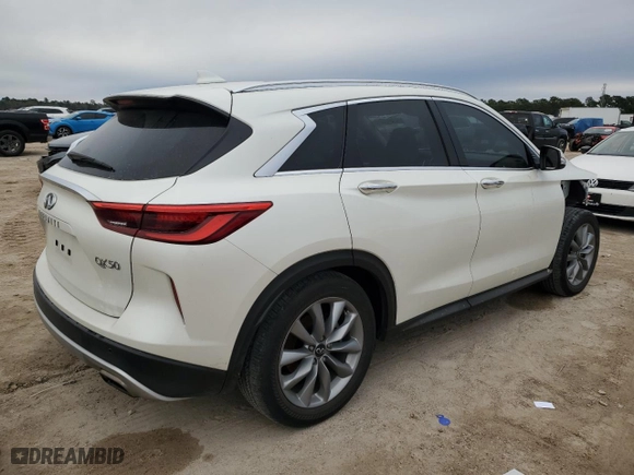 2021 Infiniti QX50 LUXE with VIN 3PCAJ5BA1MF101768, listed as a Copart auction lot 45992585 with 20,649 mi miles and Salvage Title. Bid and sale history available at carsss.com. Image 3.