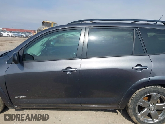 2010 Toyota RAV4 Sport with VIN 2T3WK4DV8AW006823, listed as a IAAI auction lot 41565615 with 187,540 mi miles. Bid and sale history available at carsss.com. Image 13.