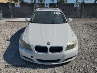2011 BMW 3 Series 328i xDrive z VIN WBAPK5G50BNN80800, wystawiony jako Copart lot #56477515 z przebiegiem 83 973 mil mil oraz Czysty tytuł • Clean title. Historia ofert i sprzedaży dostępna na DreamBid. Obrazek 5.