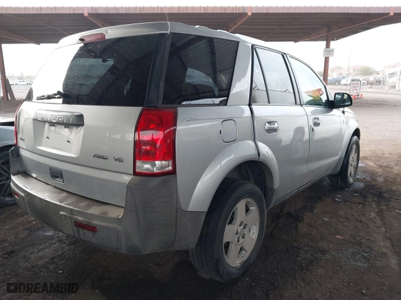 2004 Saturn VUE V6 with VIN 5GZCZ63424S842142, listed as a IAAI auction lot 41562303 with 178,745 mi miles. Bid and sale history available at carsss.com. Image 4.