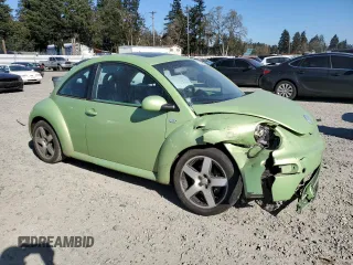 2003 Volkswagen New Beetle Coupe GLS with VIN 3VWCD21C23M406673, listed as a Copart auction lot 53209135 with 106,430 mi miles and Salvage Title. Bid and sale history available at carsss.com. Image 4.