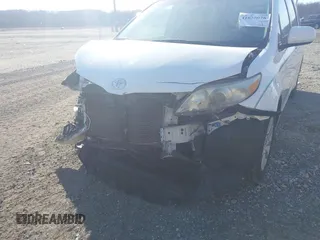 2013 Toyota Sienna LE with VIN 5TDJK3DC0DS066829, listed as a IAAI auction lot 41635076 with 205,808 mi miles and . Bid and sale history available at DreamBid. Image 6.