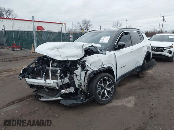 2025 Jeep Compass Limited with VIN 3C4NJDCNXST535957, listed as a IAAI auction lot 41227574 with 1,084 mi miles and . Bid and sale history available at DreamBid. Image 2.