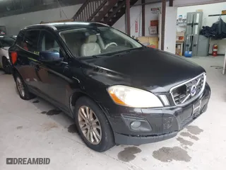 2010 Volvo XC60 3.0T with VIN YV4992DZXA2126113, listed as a IAAI auction lot 41609305 with 248,906 mi miles. Bid and sale history available at carsss.com. Image 1.