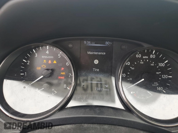 2017 Nissan Rogue SV with VIN JN1BJ1CR6HW112920, listed as a Copart auction lot 61544025 with 73,655 mi miles and Clean title. Bid and sale history available at DreamBid. Image 9.