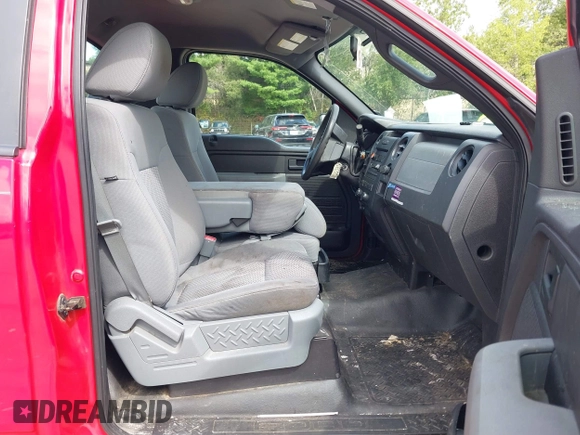 2011 Ford F-150 XL with VIN 1FTMF1CM8BKD06018, listed as a IAAI auction lot 40030829 with 88,784 mi miles. Bid and sale history available at carsss.com. Image 5.