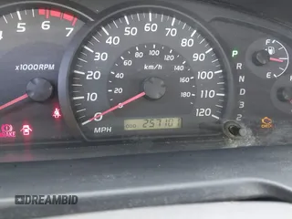 2006 Toyota Tundra SR5 с VIN 5TBET34116S519316, выставлен на аукционе IAAI как лот 42610008 с пробегом 257 101 миль миль и . История ставок и продаж доступна на DreamBid. Изображение 7.