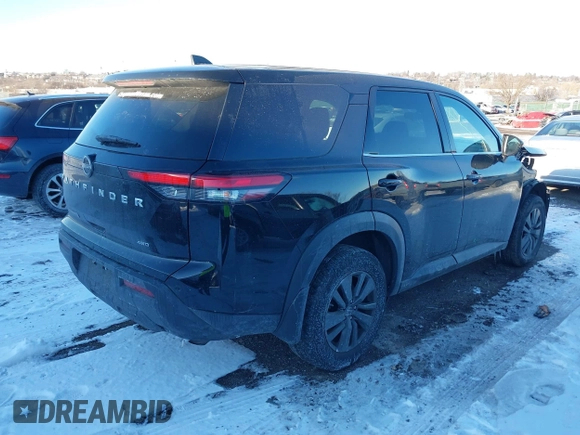 2024 Nissan Pathfinder S with VIN 5N1DR3AC1RC221213, listed as a IAAI auction lot 41213372 with 11,183 mi miles and . Bid and sale history available at DreamBid. Image 4.