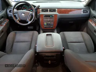 2010 Chevrolet Suburban LS with VIN 1GNUCHE02AR178254, listed as a Copart auction lot 50455525 with 214,049 mi miles and Clean Title. Bid and sale history available at carsss.com. Image 8.