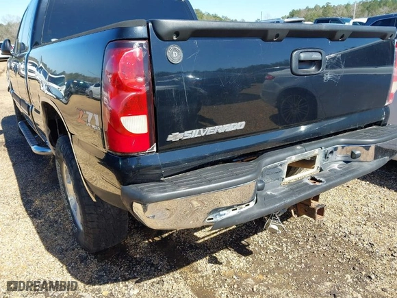 2007 Chevrolet Silverado 1500 Classic LT3 with VIN 1GCEK19B07Z206175, listed as a IAAI auction lot 41497344 with 205,452 mi miles. Bid and sale history available at carsss.com. Image 18.