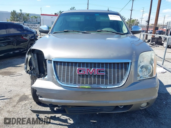 2008 GMC Yukon XL SLT 4SB with VIN 1GKFC160X8R172529, listed as a IAAI auction lot 41756244 with 148,219 mi miles and . Bid and sale history available at carsss.com. Image 12.