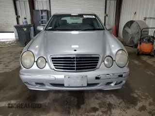2001 Mercedes-Benz E-Class with VIN WDBJF65J61B198210, listed as a Copart auction lot 72616744 with 305,814 mi miles and Salvage Title. Bid and sale history available at carsss.com. Image 5.