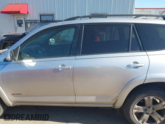 2010 Toyota RAV4 Sport with VIN JTMRF4DVXA5033966, listed as a IAAI auction lot 41131655 with 222,257 mi miles. Bid and sale history available at carsss.com. Image 14.