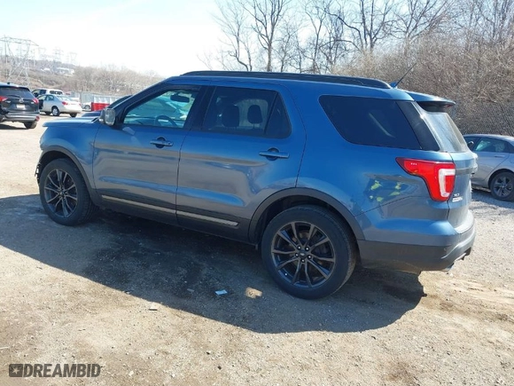 2018 Ford Explorer XLT with VIN 1FM5K8D85JGA29979, listed as a IAAI auction lot 41812592 with 79,845 mi miles. Bid and sale history available at carsss.com. Image 3.