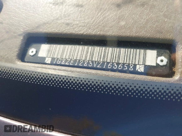 1997 Saturn SC z VIN 1G8ZE1283VZ163658, wystawiony jako IAAI lot #40494467 z przebiegiem 111 701 mil mil oraz . Historia ofert i sprzedaży dostępna na DreamBid. Obrazek 9.
