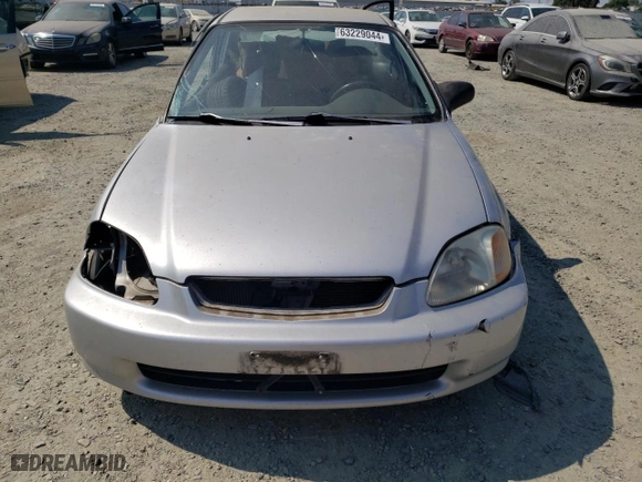 1996 Honda Civic DX with VIN 1HGEJ6228TL048354, listed as a Copart auction lot 63229044 with 117,321 mi miles and Salvage Title. Bid and sale history available at carsss.com. Image 5.
