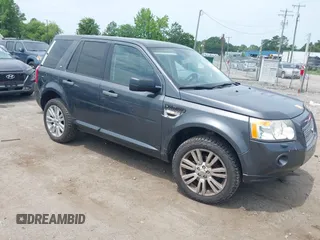 2009 Land Rover LR2 HSE z VIN SALFR24NX9H136371, wystawiony jako IAAI lot #42470645 z przebiegiem 151 195 mil mil oraz . Historia ofert i sprzedaży dostępna na DreamBid. Obrazek 1.