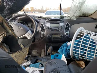 2010 Hyundai Tucson GLS with VIN KM8JU3AC1AU092227, listed as a Copart auction lot 47579144 with Not Provided miles and Non Repairable. Bid and sale history available at DreamBid. Image 8.