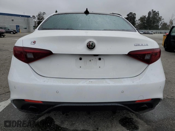 2022 Alfa Romeo Giulia Veloce with VIN ZARFAMBN9N7666141, listed as a Copart auction lot 55566014 with 3,391 mi miles and Salvage Title. Bid and sale history available at carsss.com. Image 6.
