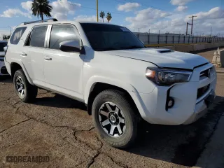 2023 Toyota 4Runner TRD Off Road with VIN JTEPU5JR0P6100910, listed as a Copart auction lot 47636115 with 16,515 mi miles and Clean Title. Bid and sale history available at carsss.com. Image 4.