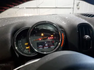 2019 MINI Countryman Cooper S with VIN WMZYT5C56K3J88152, listed as a Copart auction lot 83868844 with 46,229 mi miles and Salvage Title. Bid and sale history available at carsss.com. Image 9.