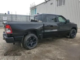 2024 Ram 1500 Tradesman z VIN 1C6SRFGT8RN212220, wystawiony jako Copart lot #59548525 z przebiegiem 64 164 mil mil oraz Czysty tytuł • Clean title. Historia ofert i sprzedaży dostępna na DreamBid. Obrazek 3.