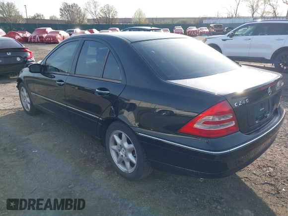 2004 Mercedes-Benz C 240 с VIN WDBRF81J84F536367, выставлен на аукционе IAAI как лот 41940002 с пробегом Не указан миль и . История ставок и продаж доступна на DreamBid. Изображение 3.