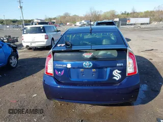 2013 Toyota Prius One with VIN JTDKN3DU1D1726152, listed as a IAAI auction lot 41925448 with 124,185 mi miles. Bid and sale history available at carsss.com. Image 16.