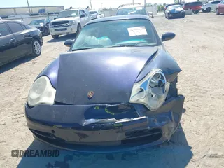 2003 Porsche 911 Carrera with VIN WP0AA29953S620592, listed as a IAAI auction lot 41808347 with 117,175 mi miles. Bid and sale history available at carsss.com. Image 12.