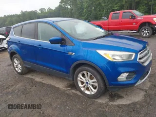 2017 Ford Escape SE z VIN 1FMCU0GD0HUD03757, wystawiony jako IAAI lot #42410990 z przebiegiem 188 884 mil mil oraz . Historia ofert i sprzedaży dostępna na DreamBid. Obrazek 1.