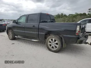 2006 GMC Sierra Denali z VIN 2GTEK63N161166776, wystawiony jako Copart lot #76421984 z przebiegiem Nie podano mil oraz Szkody całkowita. Historia ofert i sprzedaży dostępna na DreamBid. Obrazek 2.