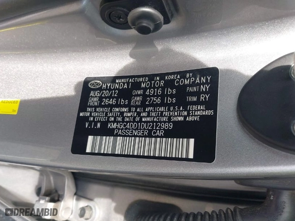 2013 Hyundai Genesis 3.8L with VIN KMHGC4DD1DU212989, listed as a IAAI auction lot 41893339 with 138,074 mi miles. Bid and sale history available at carsss.com. Image 9.