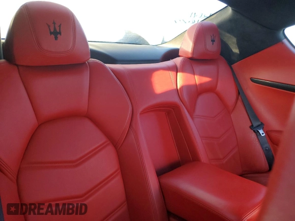 2013 Maserati GranTurismo Sport с VIN ZAM45VLA0D0069194, выставлен на аукционе Copart как лот 84061174 с пробегом 84 549 миль миль и Списание • Salvage title. История ставок и продаж доступна на DreamBid. Изображение 10.