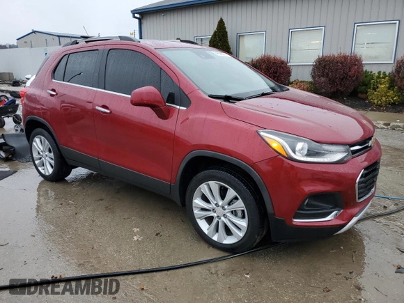 2018 Chevrolet Trax Premier with VIN 3GNCJRSB9JL151881, listed as a Copart auction lot 84056074 with 47,608 mi miles and Salvage Title. Bid and sale history available at carsss.com. Image 4.