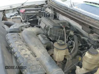 2006 Ford F-150 XL с VIN 1FTPX12V86NA88560, выставлен на аукционе IAAI как лот 42308208 с пробегом 264 137 миль миль и . История ставок и продаж доступна на DreamBid. Изображение 12.