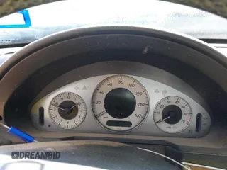 2007 Mercedes-Benz E 350 z VIN WDBUF56X37B105789, wystawiony jako IAAI lot #42010158 z przebiegiem Nie podano mil oraz . Historia ofert i sprzedaży dostępna na DreamBid. Obrazek 15.