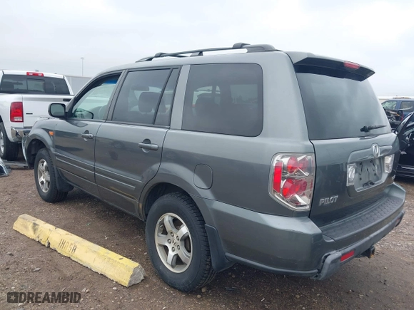 2008 Honda Pilot EX with VIN 5FNYF184X8B038749, listed as a IAAI auction lot 41419942 with 142,857 mi miles. Bid and sale history available at carsss.com. Image 3.