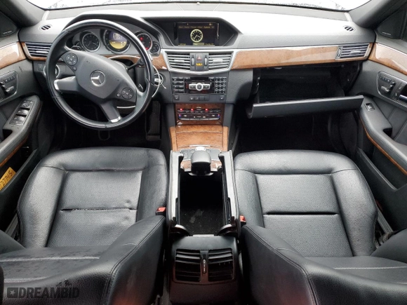 2012 Mercedes-Benz E-Class E 350 Luxury BlueTEC with VIN WDDHF2EB9CA600902, listed as a Copart auction lot 44227745 with 114,229 mi miles and Clean Title. Bid and sale history available at carsss.com. Image 8.