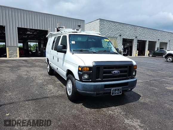 2011 Ford Econoline Cargo Commercial z VIN 1FTNE2EL2BDB32114, wystawiony jako IAAI lot #42774199 z przebiegiem 130 449 mil mil oraz . Historia ofert i sprzedaży dostępna na DreamBid. Obrazek 4.