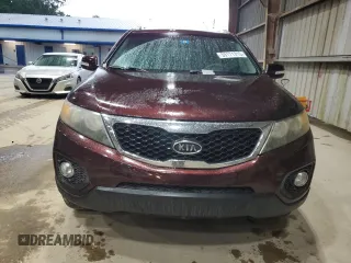 2012 Kia Sorento EX z VIN 5XYKU4A64CG219646, wystawiony jako Copart lot #59171315 z przebiegiem 185 806 mil mil oraz Czysty tytuł • Clean title. Historia ofert i sprzedaży dostępna na DreamBid. Obrazek 5.