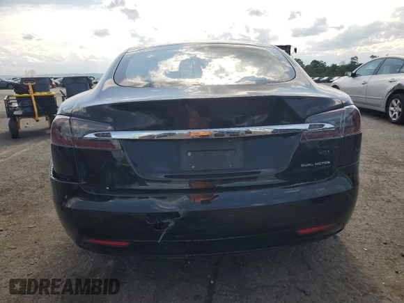 2020 Tesla Model S Long Range z VIN 5YJSA1E29LF413563, wystawiony jako Copart lot #61396605 z przebiegiem 48 748 mil mil oraz Szkoda całkowita • Salvage title. Historia ofert i sprzedaży dostępna na DreamBid. Obrazek 6.