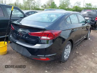 2020 Hyundai Elantra SE z VIN KMHD74LF5LU971931, wystawiony jako IAAI lot #42092857 z przebiegiem 38 323 mil mil oraz . Historia ofert i sprzedaży dostępna na DreamBid. Obrazek 4.
