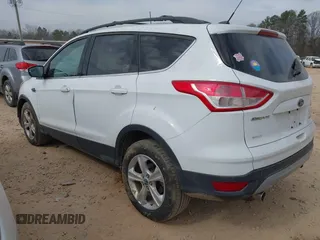 2013 Ford Escape SE with VIN 1FMCU9GX6DUA16089, listed as a IAAI auction lot 41657299 with 78,145 mi miles. Bid and sale history available at carsss.com. Image 3.