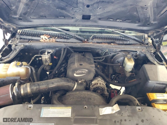2000 Chevrolet Silverado 1500 LS with VIN 1GCEK14TXYE160749, listed as a Copart auction lot 48418275 with 221,098 mi miles and Salvage Title. Bid and sale history available at carsss.com. Image 11.