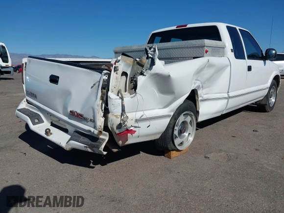 1997 GMC Sonoma SLS with VIN 1GTCS19X2V8528709, listed as a IAAI auction lot 40853983 with 243,171 mi miles and . Bid and sale history available at DreamBid. Image 6.