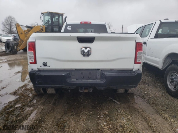 2022 Ram 3500 Tradesman with VIN 3C63RPGL4NG404280, listed as a Copart auction lot 46774575 with 177,086 mi miles and Salvage Title. Bid and sale history available at carsss.com. Image 6.