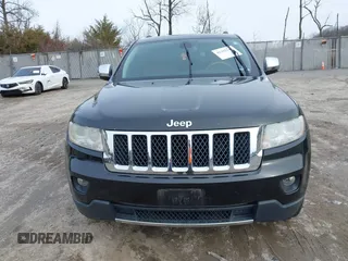 2013 Jeep Grand Cherokee Overland with VIN 1C4RJECG5DC621149, listed as a IAAI auction lot 41255140 with 157,355 mi miles. Bid and sale history available at carsss.com. Image 12.