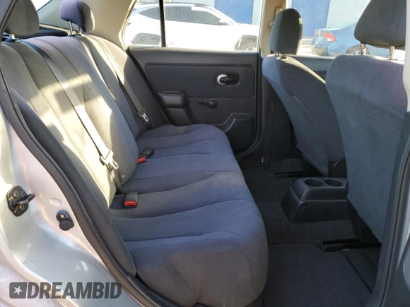 2009 Nissan Versa 1.6 with VIN 3N1CC11E99L470132, listed as a Copart auction lot 84117174 with 196,680 mi miles and Clean Title. Bid and sale history available at carsss.com. Image 10.