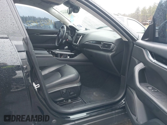 2017 Maserati Levante с VIN ZN661XUA6HX250718, выставлен на аукционе IAAI как лот 41802752 с пробегом 68 000 миль миль и . История ставок и продаж доступна на DreamBid. Изображение 5.